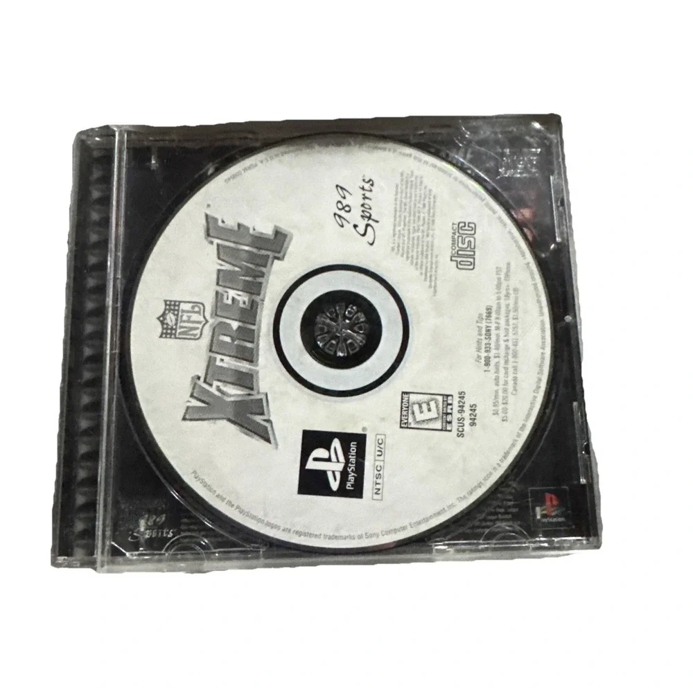 NFL Xtreme (Sony PlayStation 1, 1998) Game and Case